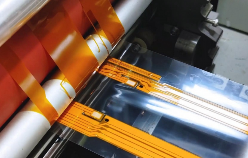 激光模切機(jī)一年使用成本與維護(hù)費(fèi)用對(duì)比